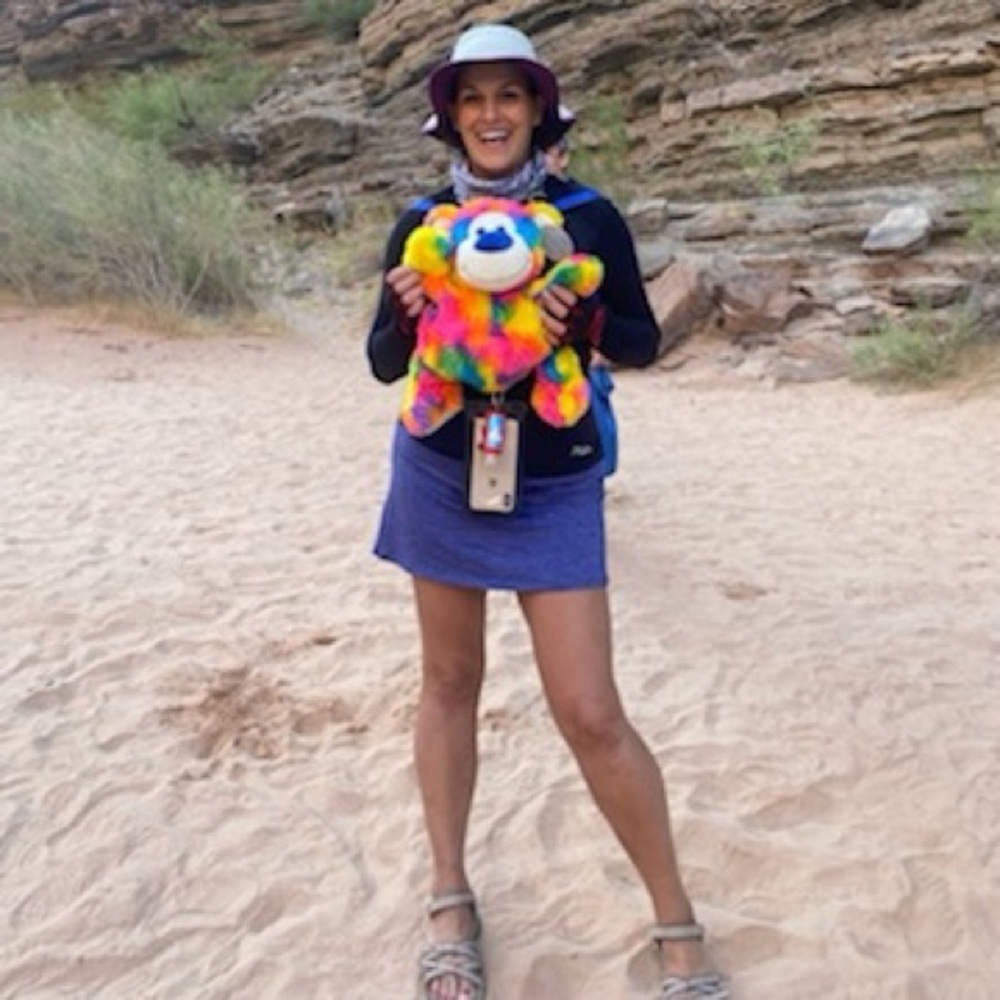 Meet your Posher, Nina